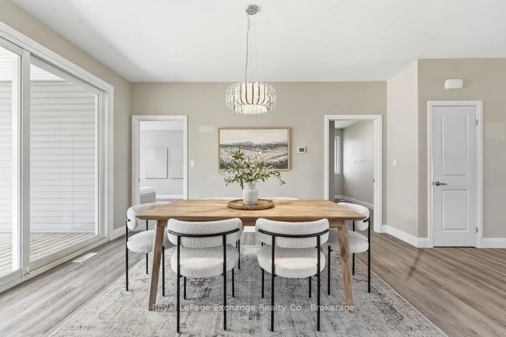 Photo 15 of 14 Sunset Place, Huron-Kinloss — HOMEH