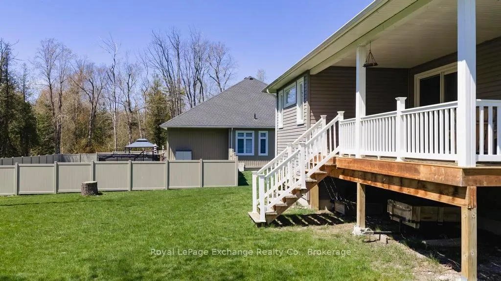 Photo 33 of 14 Sunset Place, Huron-Kinloss — HOMEH
