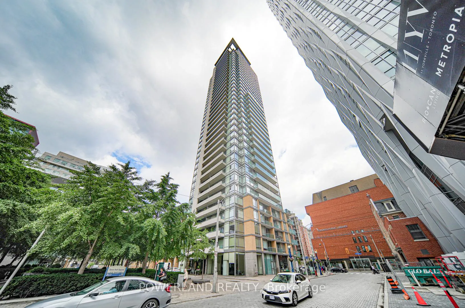 Front of Unit 317, 18 Yorkville Avenue
