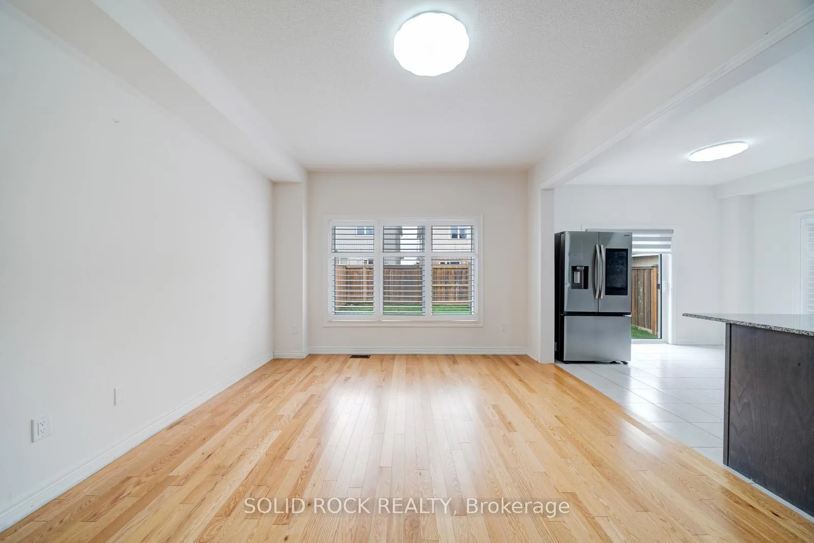 Photo 9 of 22 Tait Crescent, Clarington, Bowmanville — HOMEH