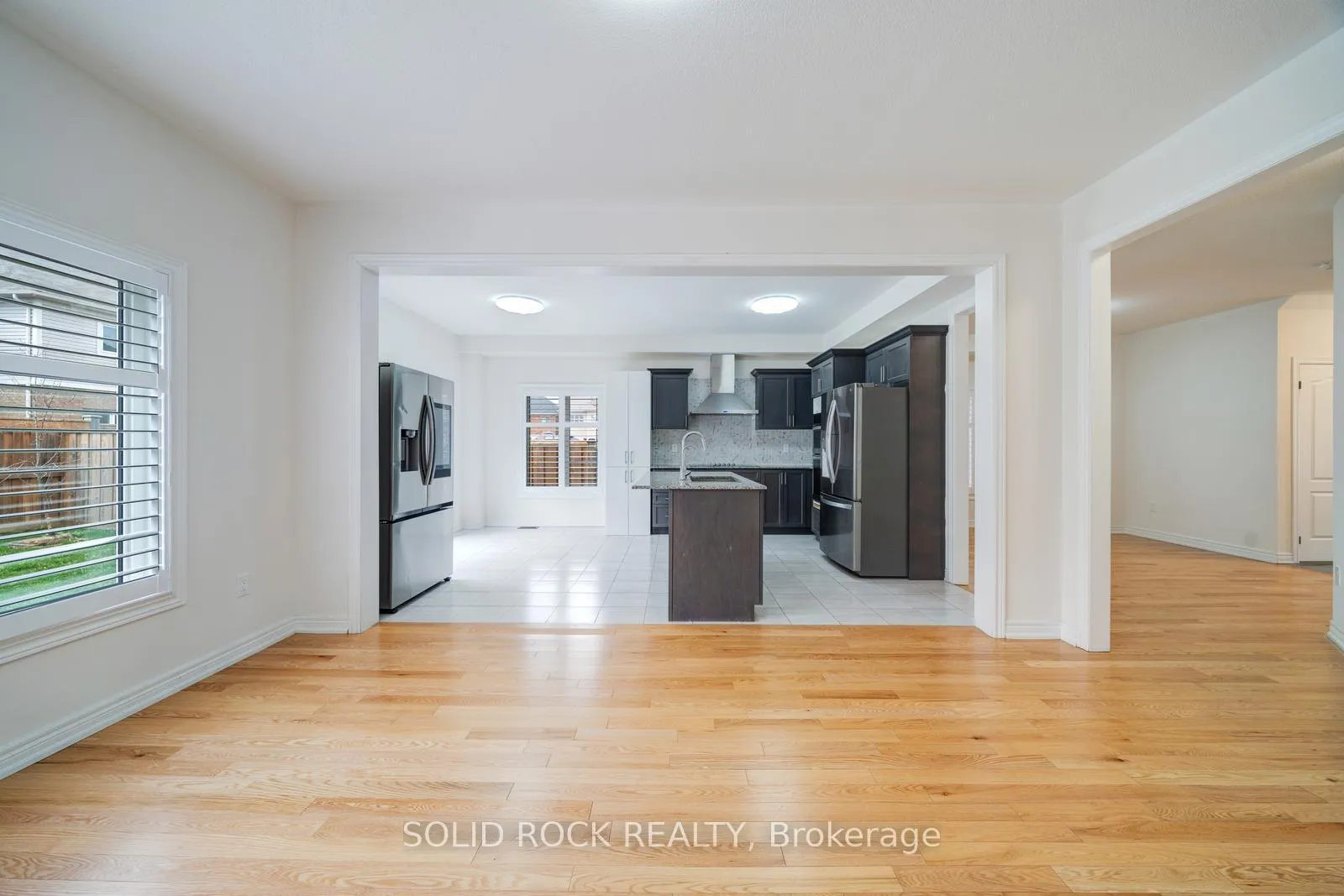Photo 10 of 22 Tait Crescent, Clarington, Bowmanville — HOMEH