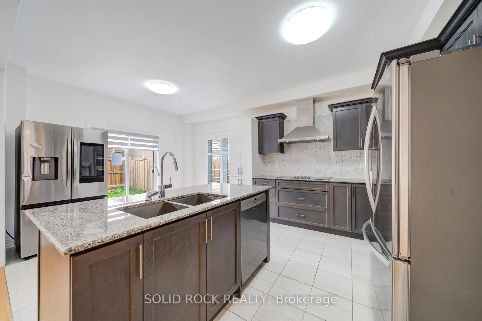 Photo 13 of 22 Tait Crescent, Clarington, Bowmanville — HOMEH