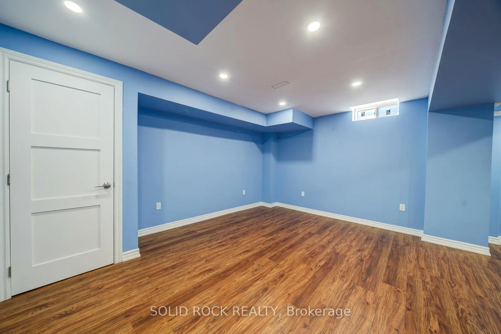 Photo 41 of 22 Tait Crescent, Clarington, Bowmanville — HOMEH