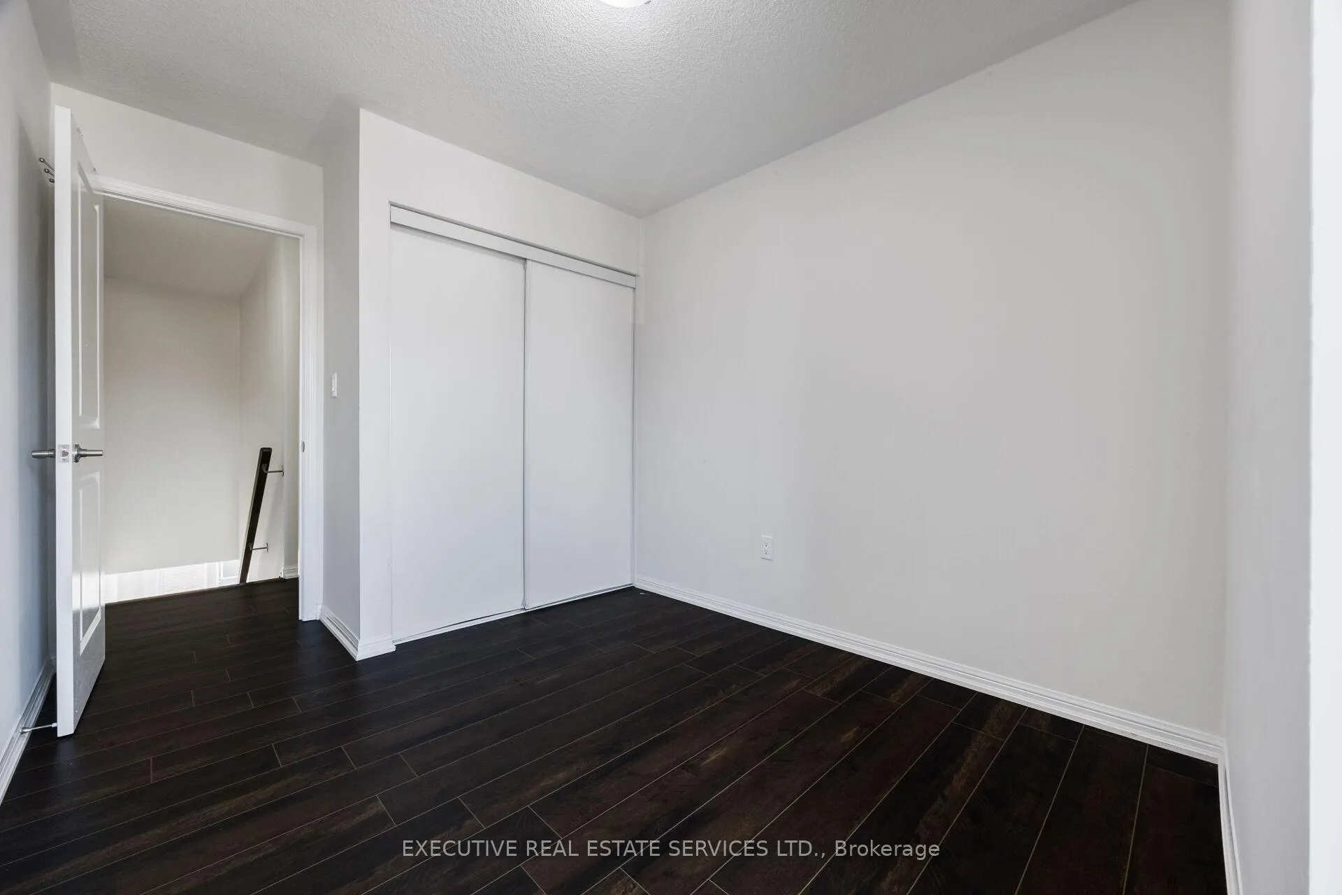 Photo 33 of 101 Mccleave Crescent, Brampton, Fletcher's West — HOMEH