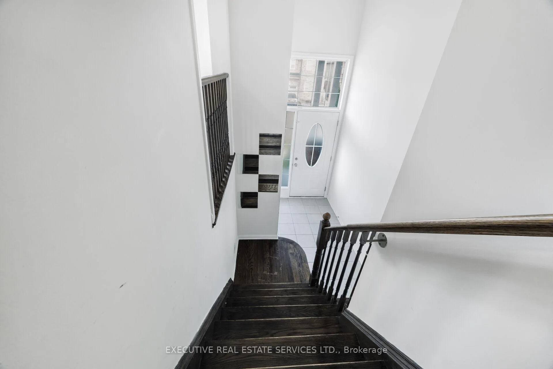 Photo 38 of 101 Mccleave Crescent, Brampton, Fletcher's West — HOMEH