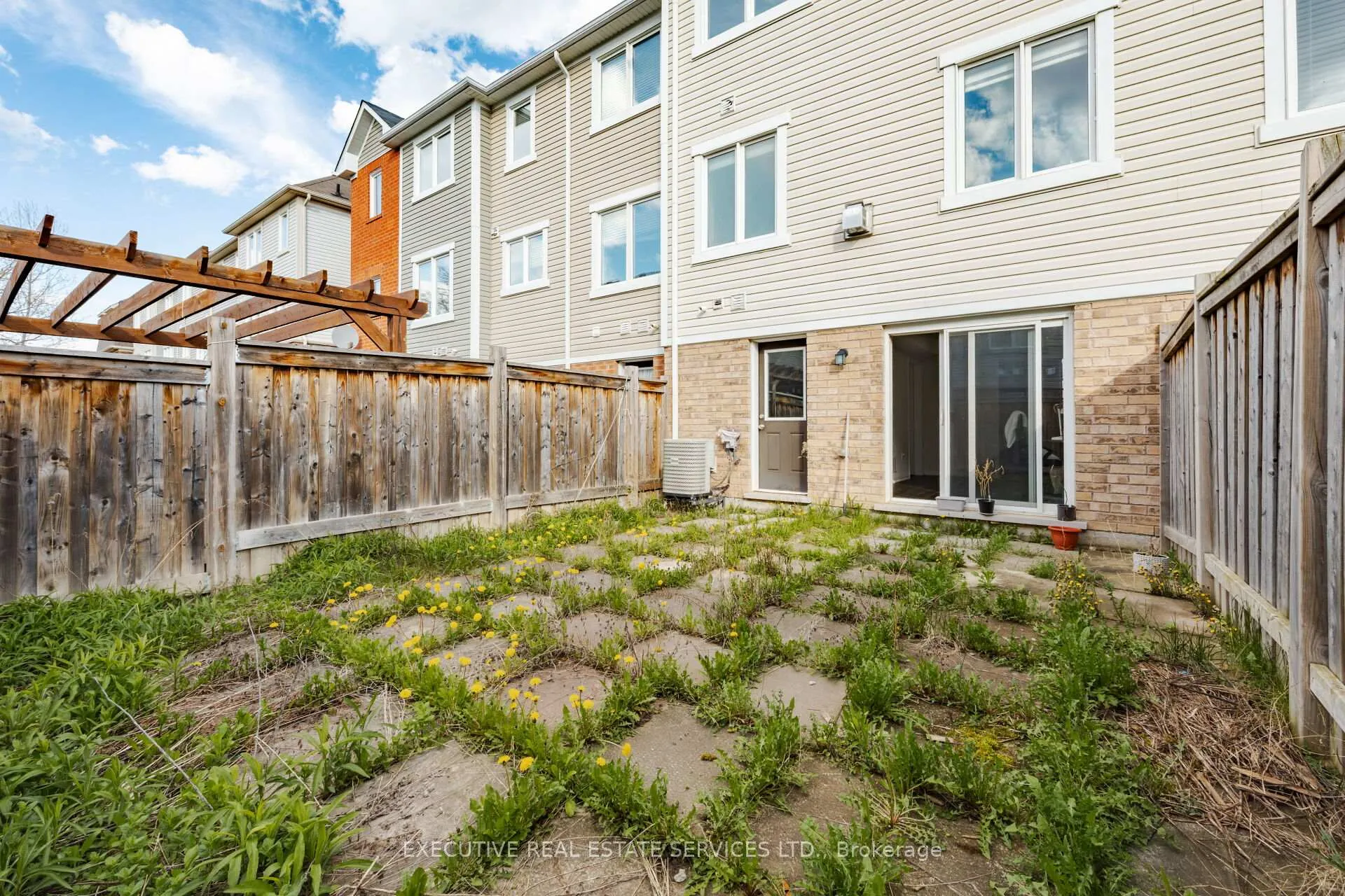 Photo 47 of 101 Mccleave Crescent, Brampton, Fletcher's West — HOMEH