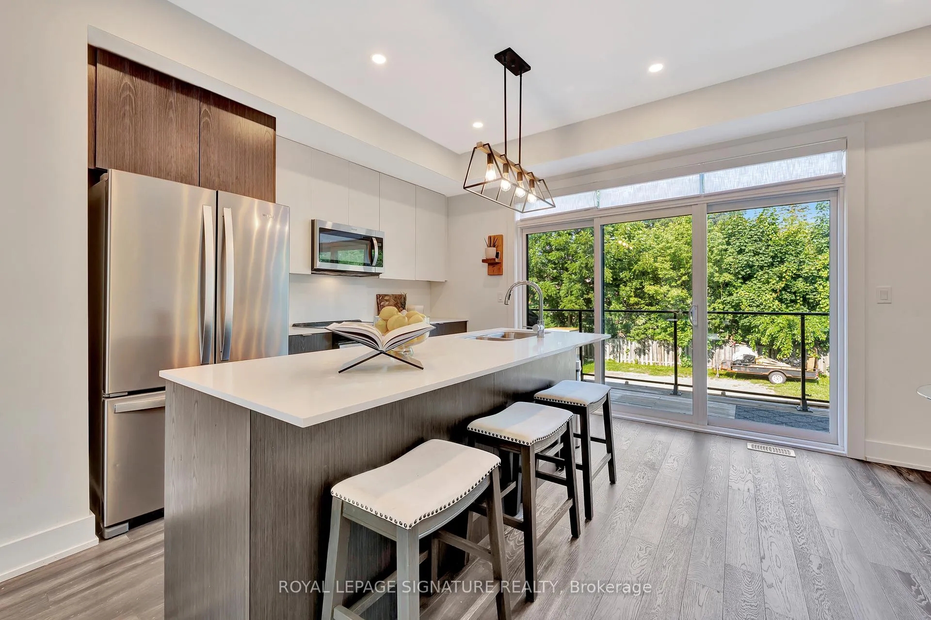 Photo 7 of Unit 4, 107 Concession Street, Cambridge, Christopher-Champlain — HOMEH