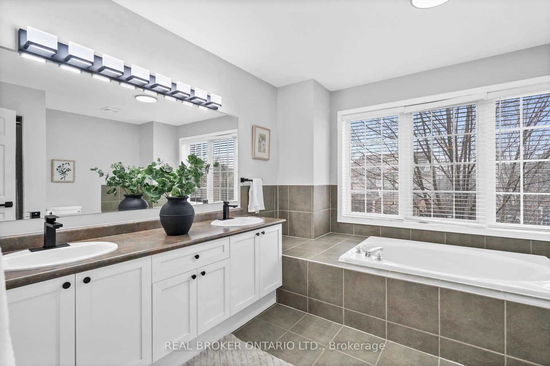 Photo 19 of 1537 Morse Place, Milton, Beaty — HOMEH