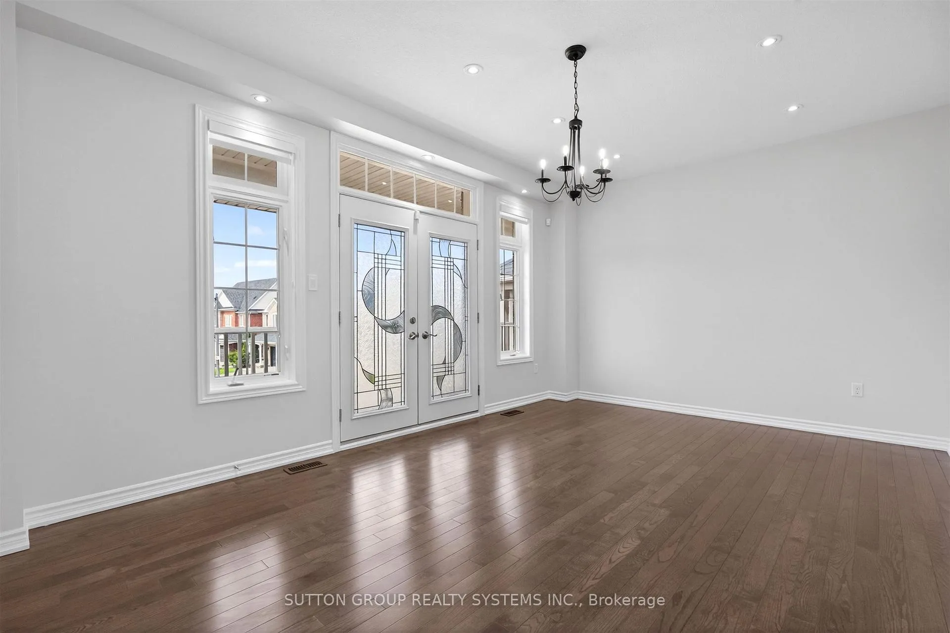 Photo 4 of 573 Miller Way, Milton, Clarke — HOMEH