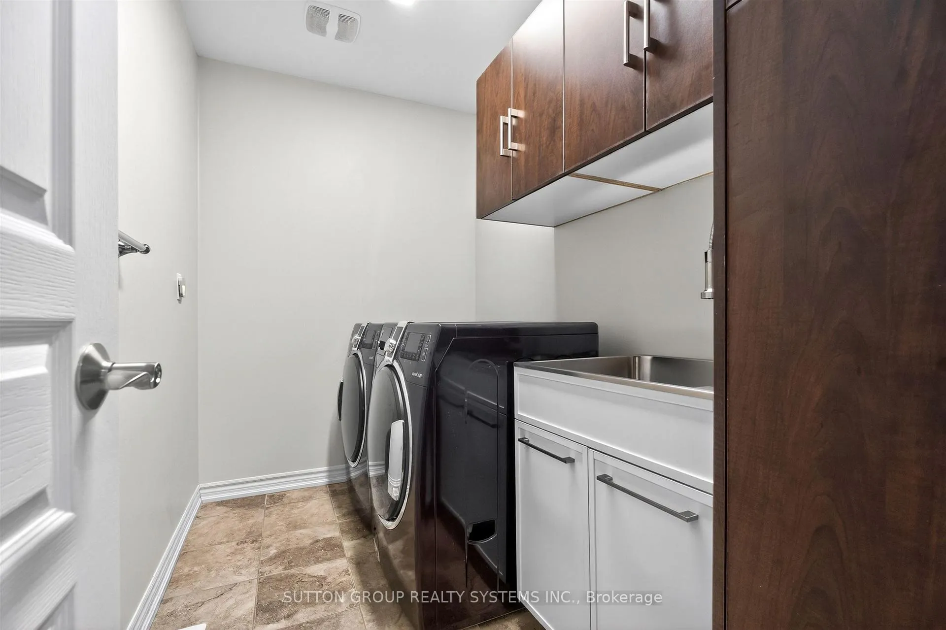 Photo 22 of 573 Miller Way, Milton, Clarke — HOMEH