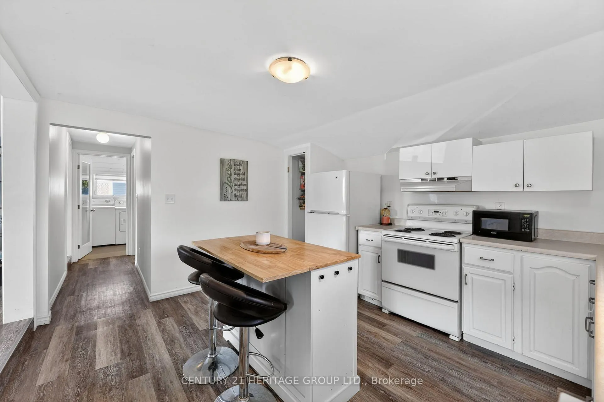 Photo 9 of 153 Veterans Lane, Tay, Victoria Harbour — HOMEH