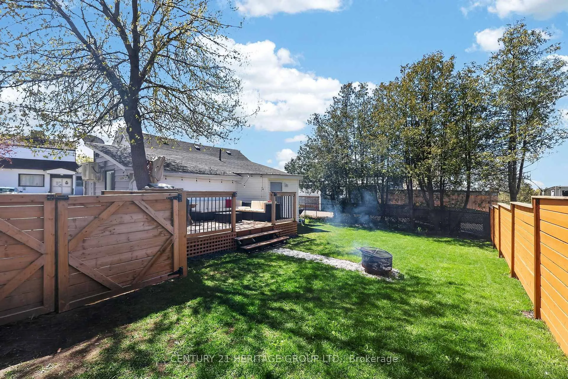 Photo 23 of 153 Veterans Lane, Tay, Victoria Harbour — HOMEH