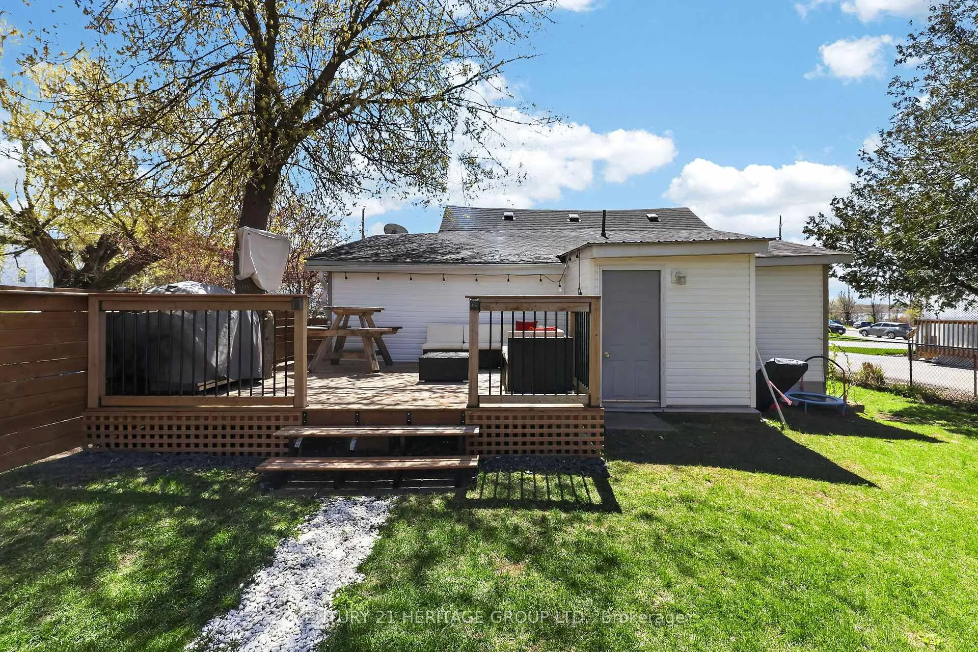 Photo 24 of 153 Veterans Lane, Tay, Victoria Harbour — HOMEH