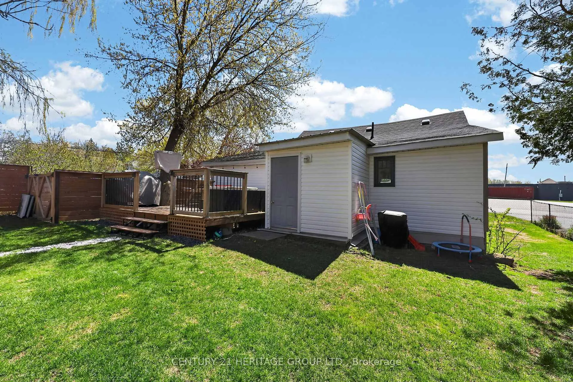Photo 25 of 153 Veterans Lane, Tay, Victoria Harbour — HOMEH