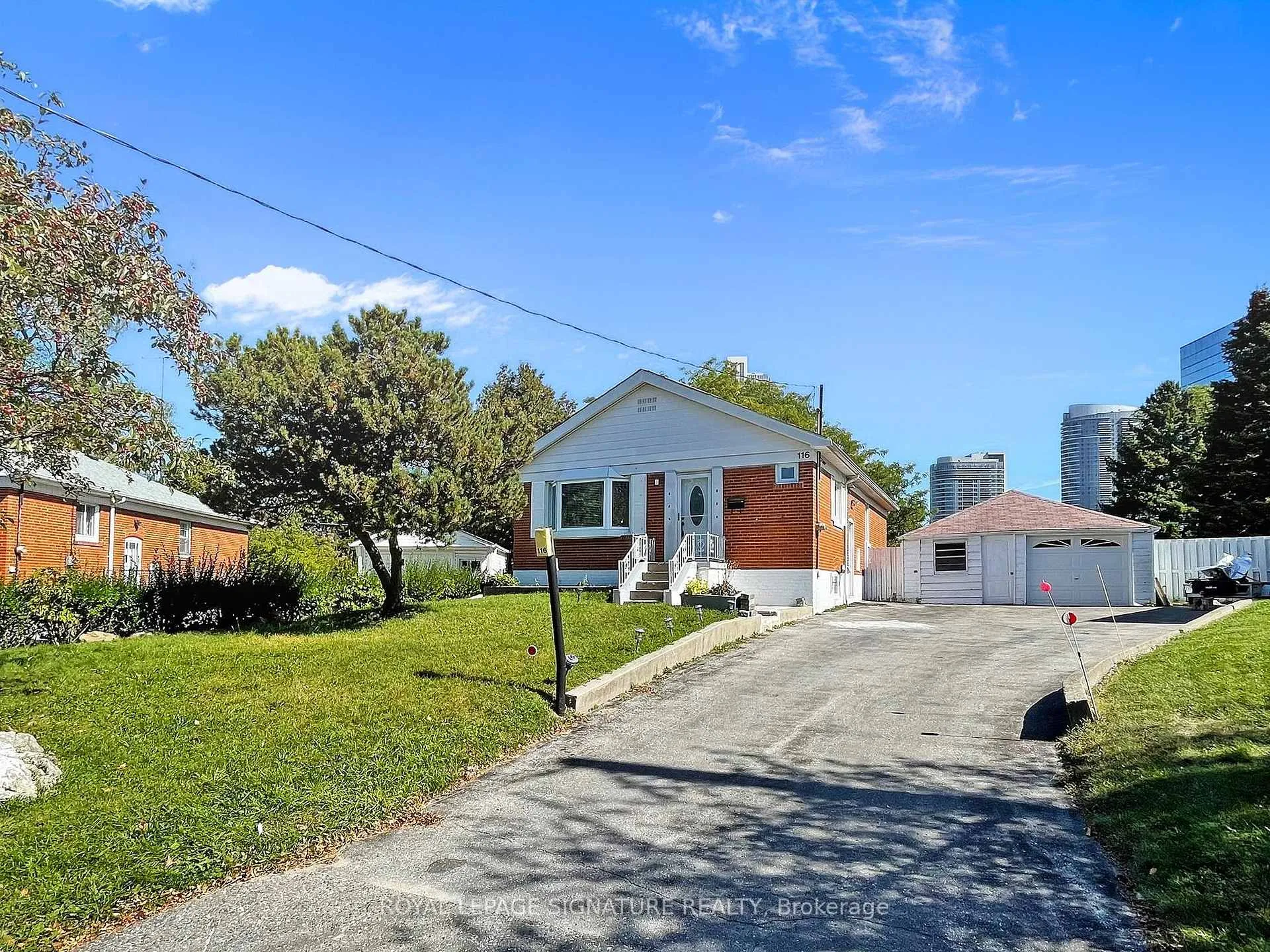 Photo 1 of Unit Main, 116 Earlton Road, Scarborough, Tam O'Shanter-Sullivan — HOMEH