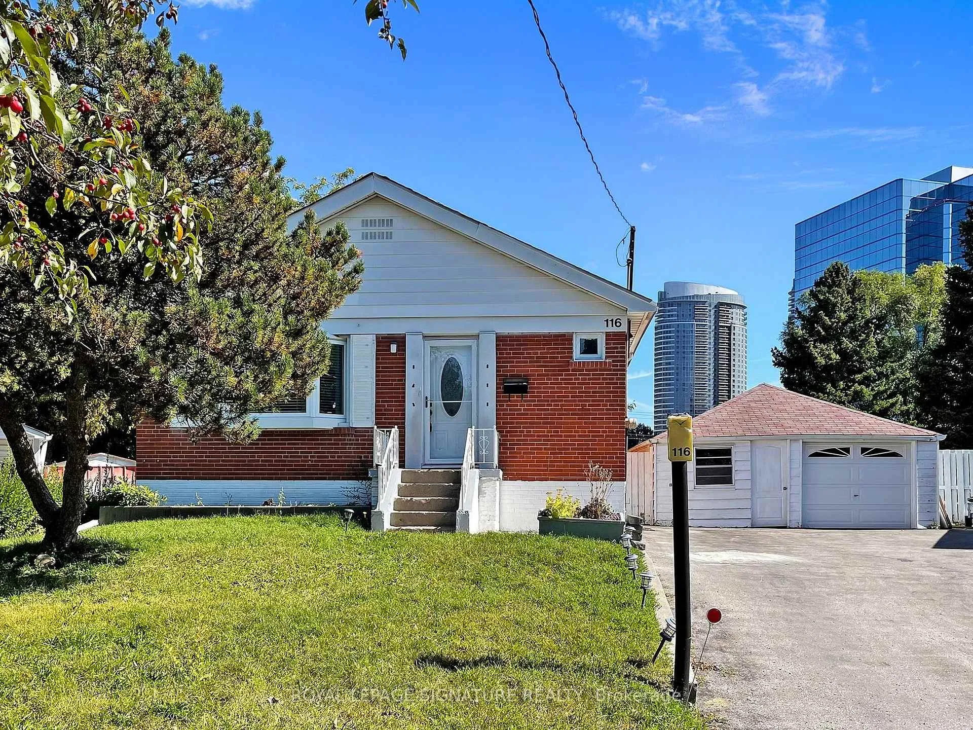 Photo 2 of Unit Main, 116 Earlton Road, Scarborough, Tam O'Shanter-Sullivan — HOMEH