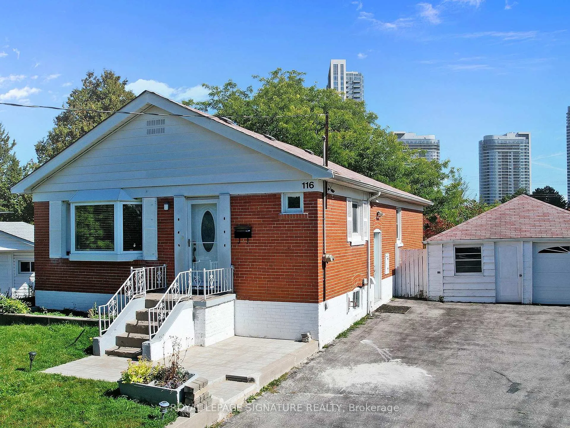 Photo 8 of Unit Main, 116 Earlton Road, Scarborough, Tam O'Shanter-Sullivan — HOMEH