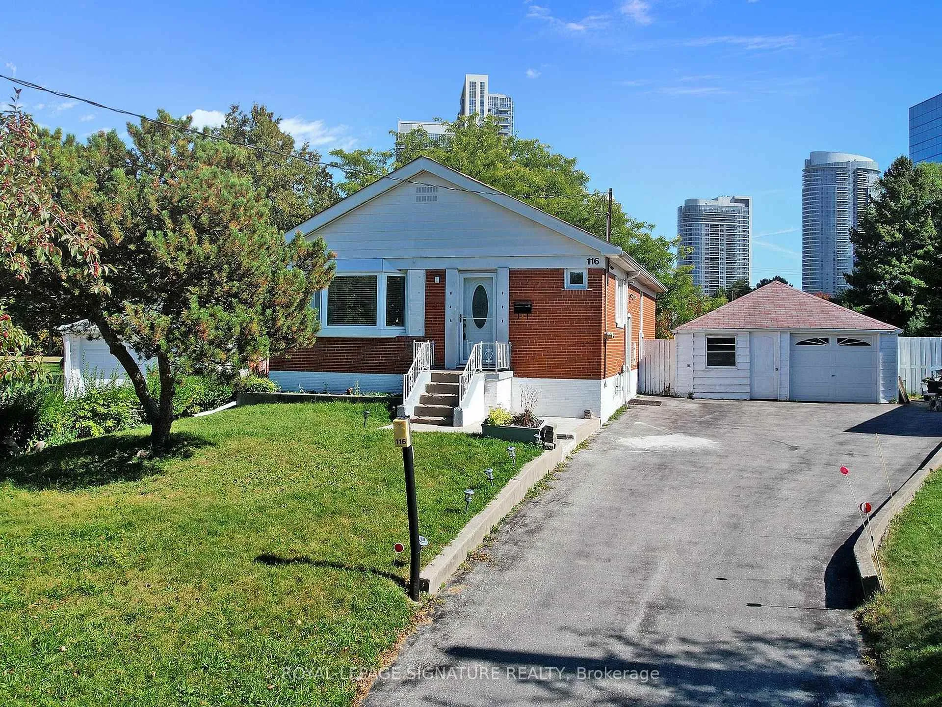 Photo 9 of Unit Main, 116 Earlton Road, Scarborough, Tam O'Shanter-Sullivan — HOMEH