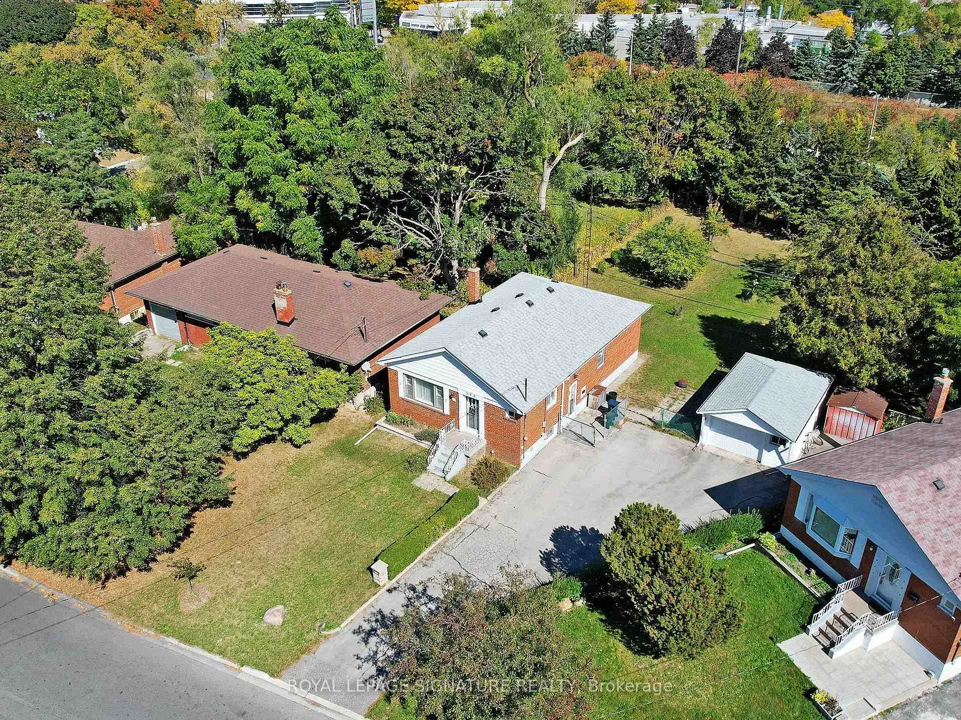 Photo 15 of Unit Main, 116 Earlton Road, Scarborough, Tam O'Shanter-Sullivan — HOMEH