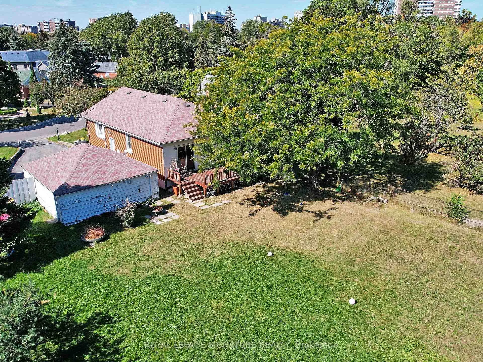 Photo 21 of Unit Main, 116 Earlton Road, Scarborough, Tam O'Shanter-Sullivan — HOMEH