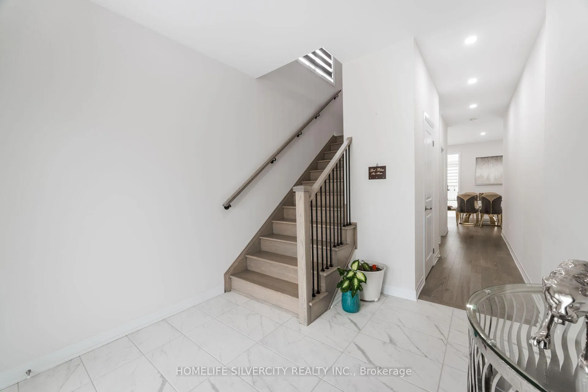 Photo 5 of 40 Conboy Drive, Erin — HOMEH