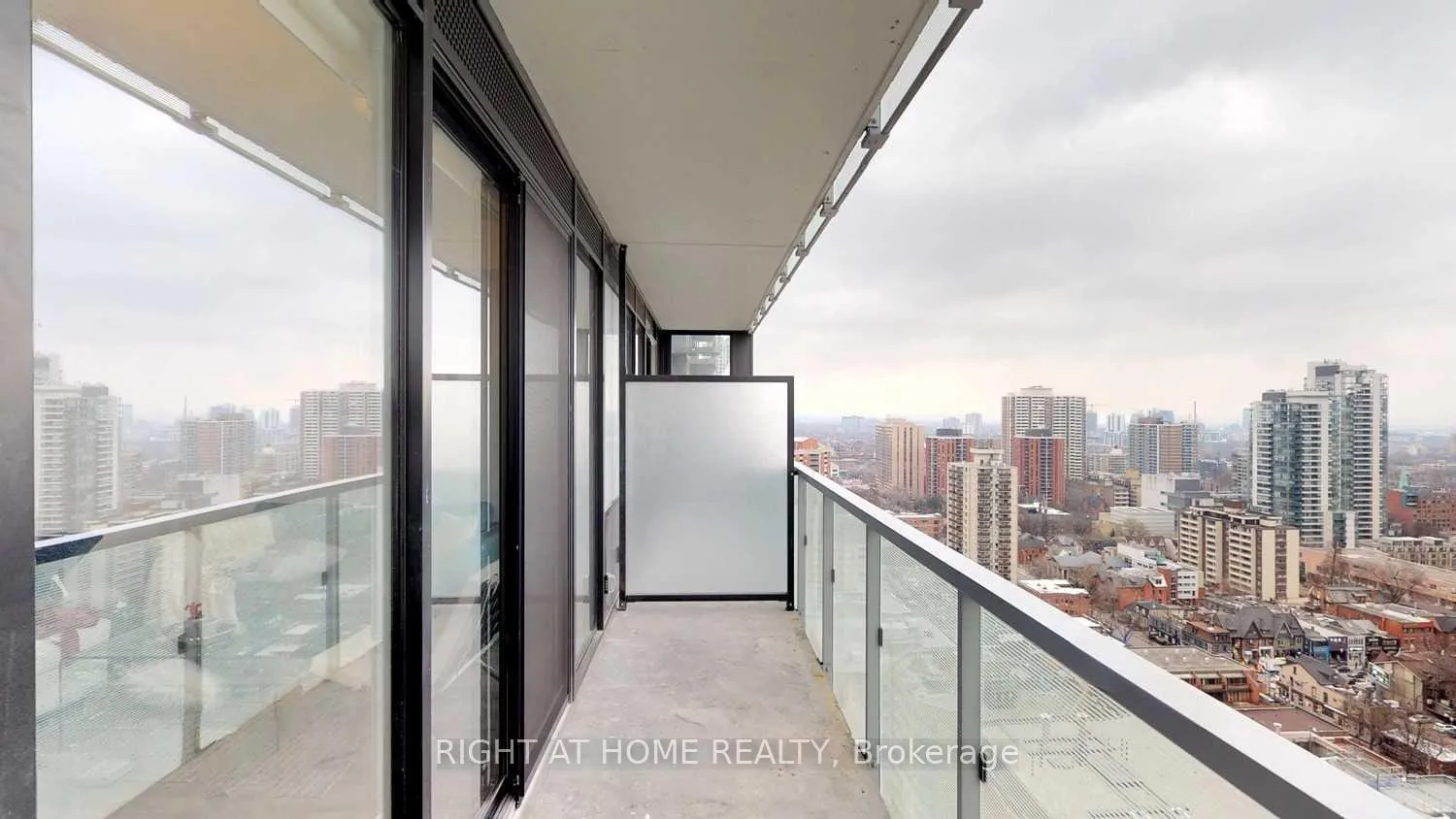 Photo 13 of Unit 2403, 28 Wellesley Street E, Toronto, Church-Yonge Corridor — HOMEH