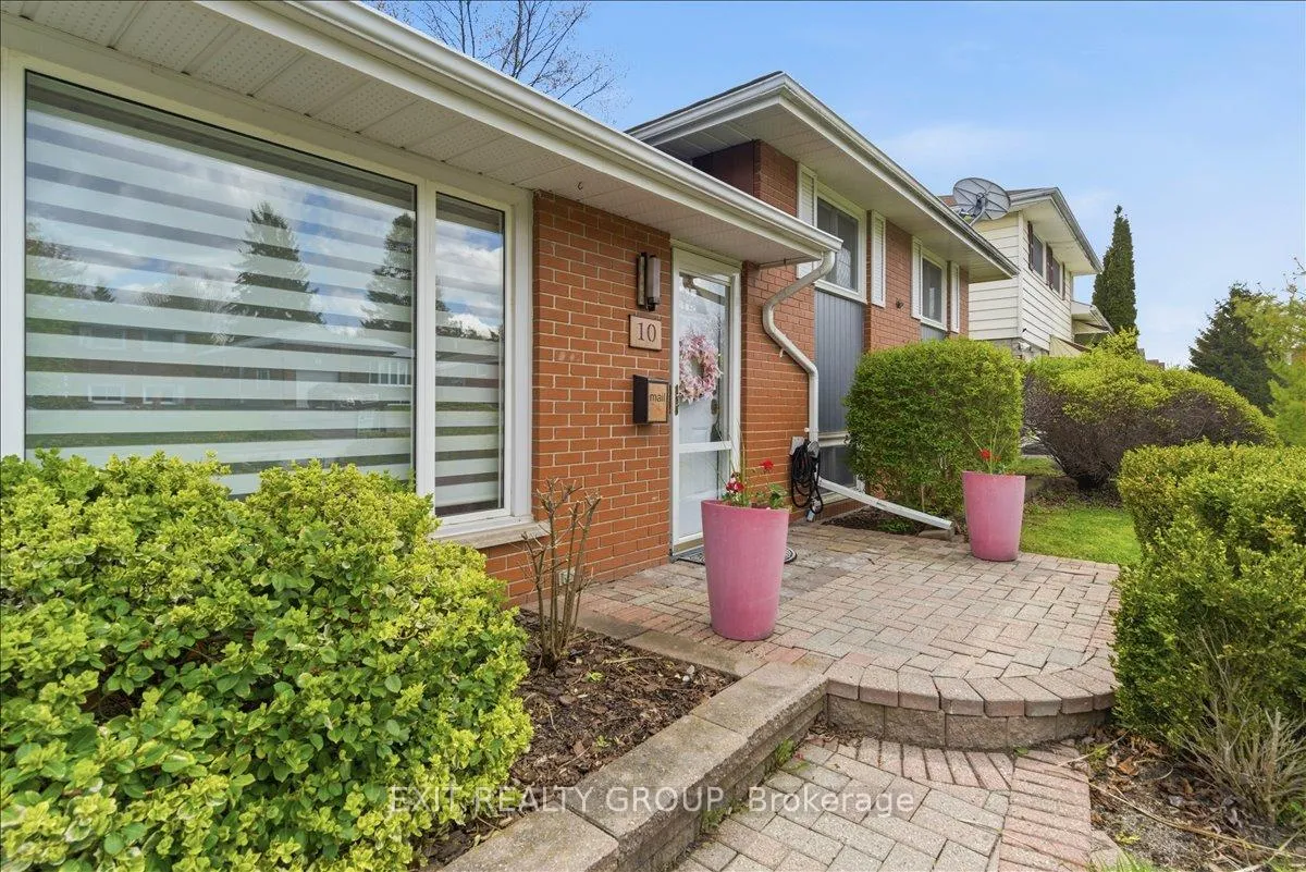Photo 3 of 10 Gearin Street, Quinte West, Trenton Ward — HOMEH