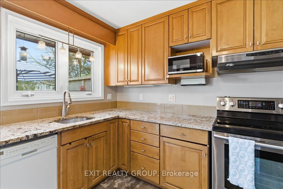 Photo 14 of 10 Gearin Street, Quinte West, Trenton Ward — HOMEH