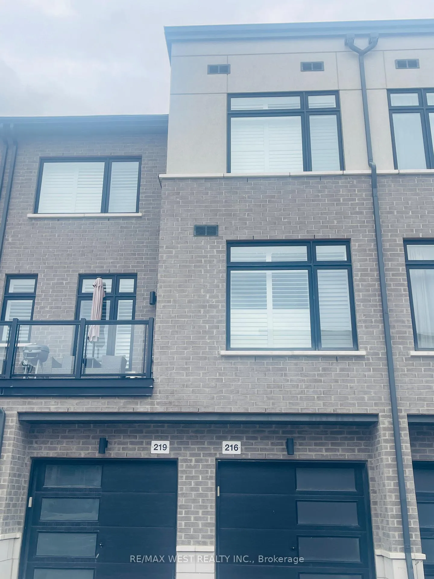 Photo 2 of Unit 216, 2550 Castlegate Crossing Drive, Pickering, Duffin Heights — HOMEH