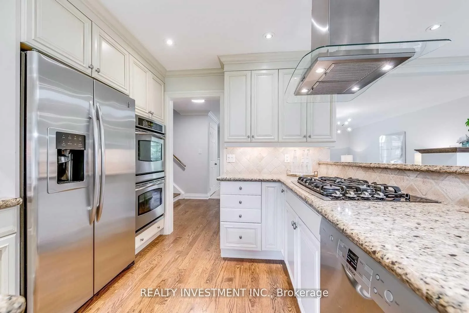 Photo 15 of Unit Unit 2, 440 Brookmill Road, Oakville, Ford — HOMEH