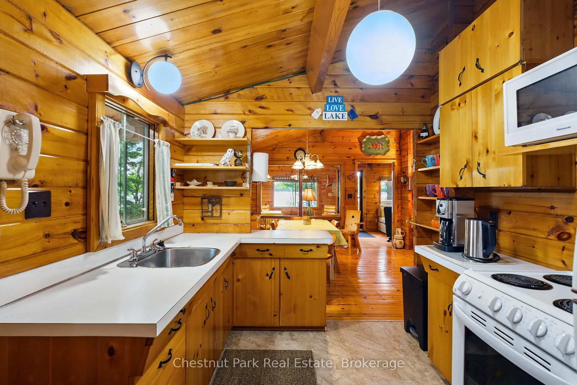 Photo 17 of 6 Sundown Road, Seguin — HOMEH