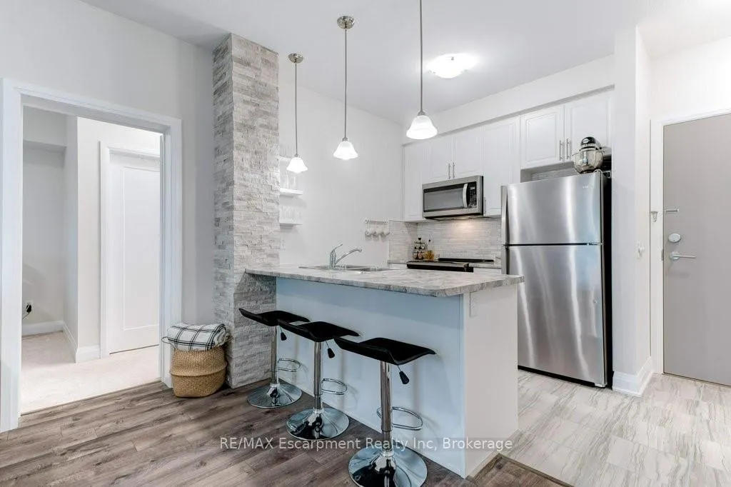 Photo 6 of Unit 123, 16 Concord Place, Grimsby, Grimsby Beach — HOMEH