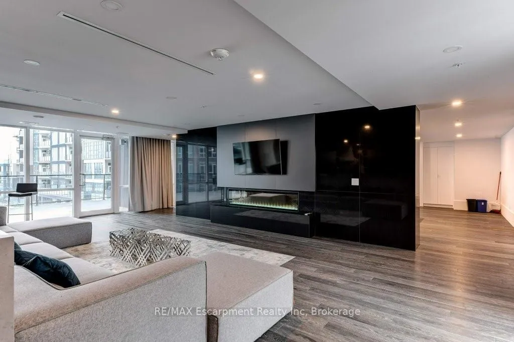 Photo 40 of Unit 123, 16 Concord Place, Grimsby, Grimsby Beach — HOMEH