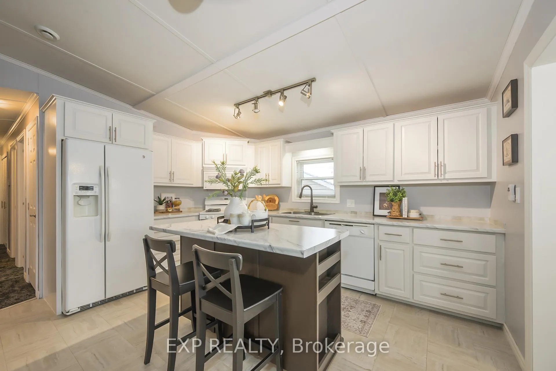 Photo 13 of Unit 51, 22790 Amiens Road, Middlesex Centre, Rural Middlesex Centre — HOMEH