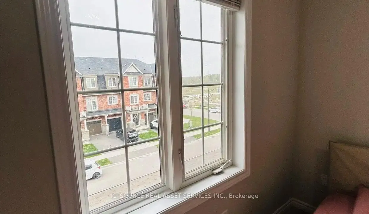 Photo 25 of 20 Savage Drive, Hamilton, Waterdown — HOMEH