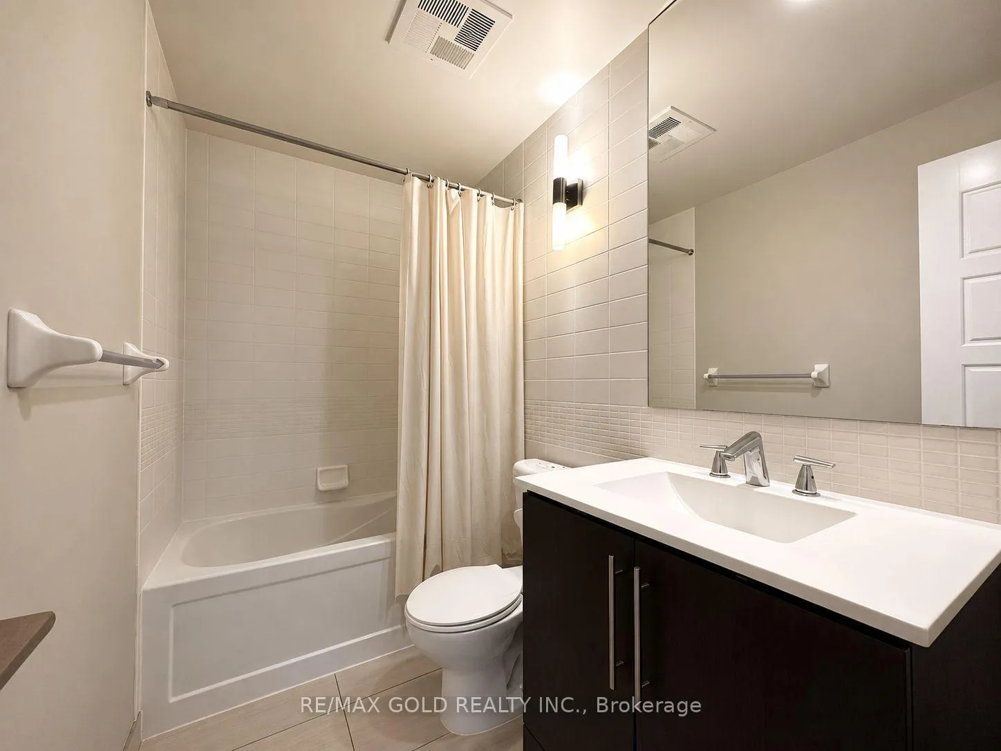 Photo 26 of Unit 904, 28 Linden Street, Toronto, North St. James Town — HOMEH
