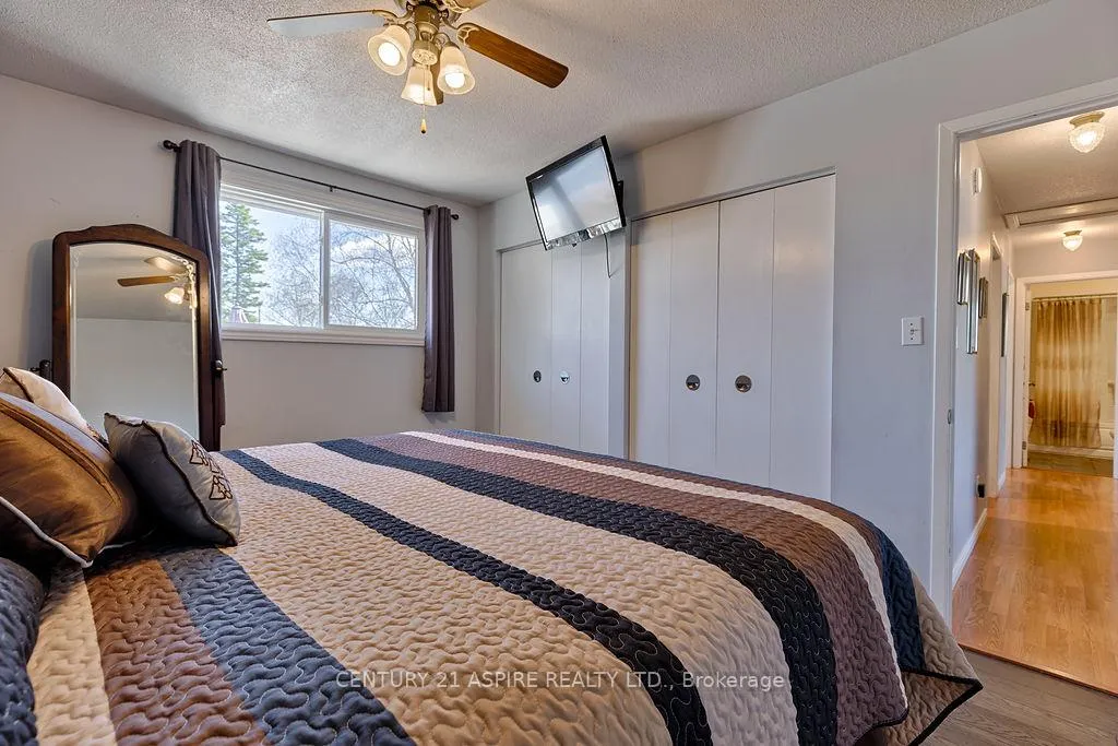 Photo 12 of 62 Herman Street, Petawawa — HOMEH
