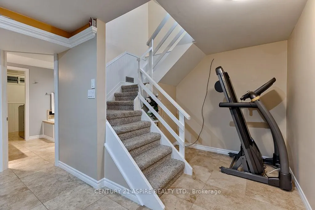 Photo 17 of 62 Herman Street, Petawawa — HOMEH