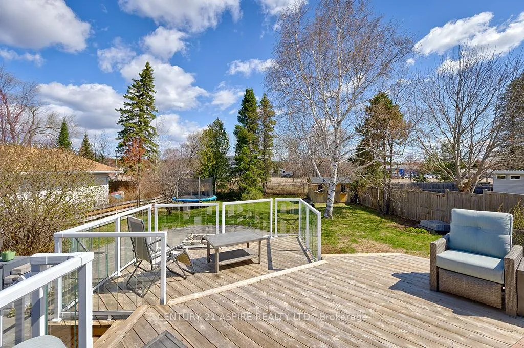 Photo 27 of 62 Herman Street, Petawawa — HOMEH