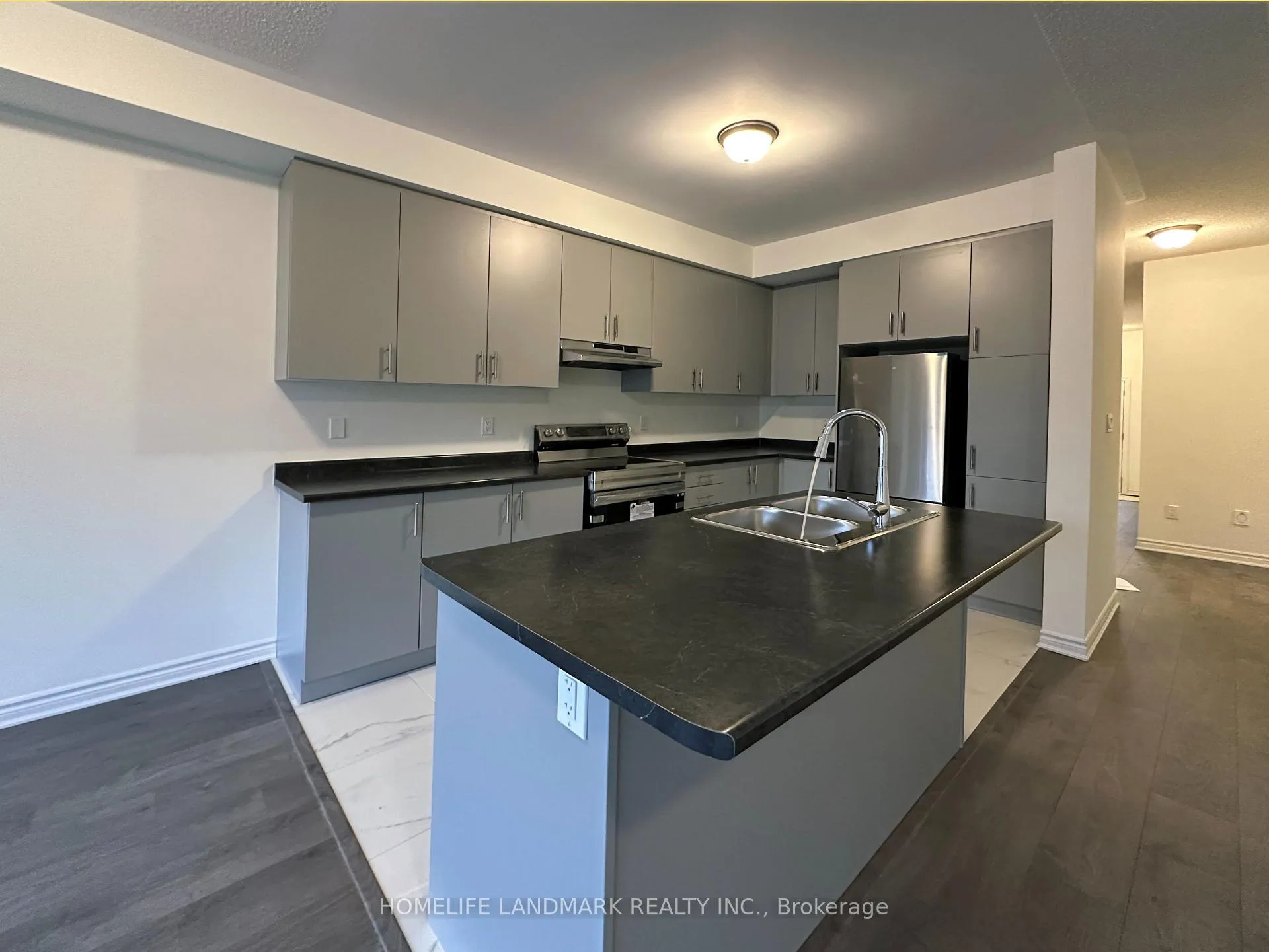Photo 5 of 41 Sapphire Way, Thorold, Rolling Meadows — HOMEH
