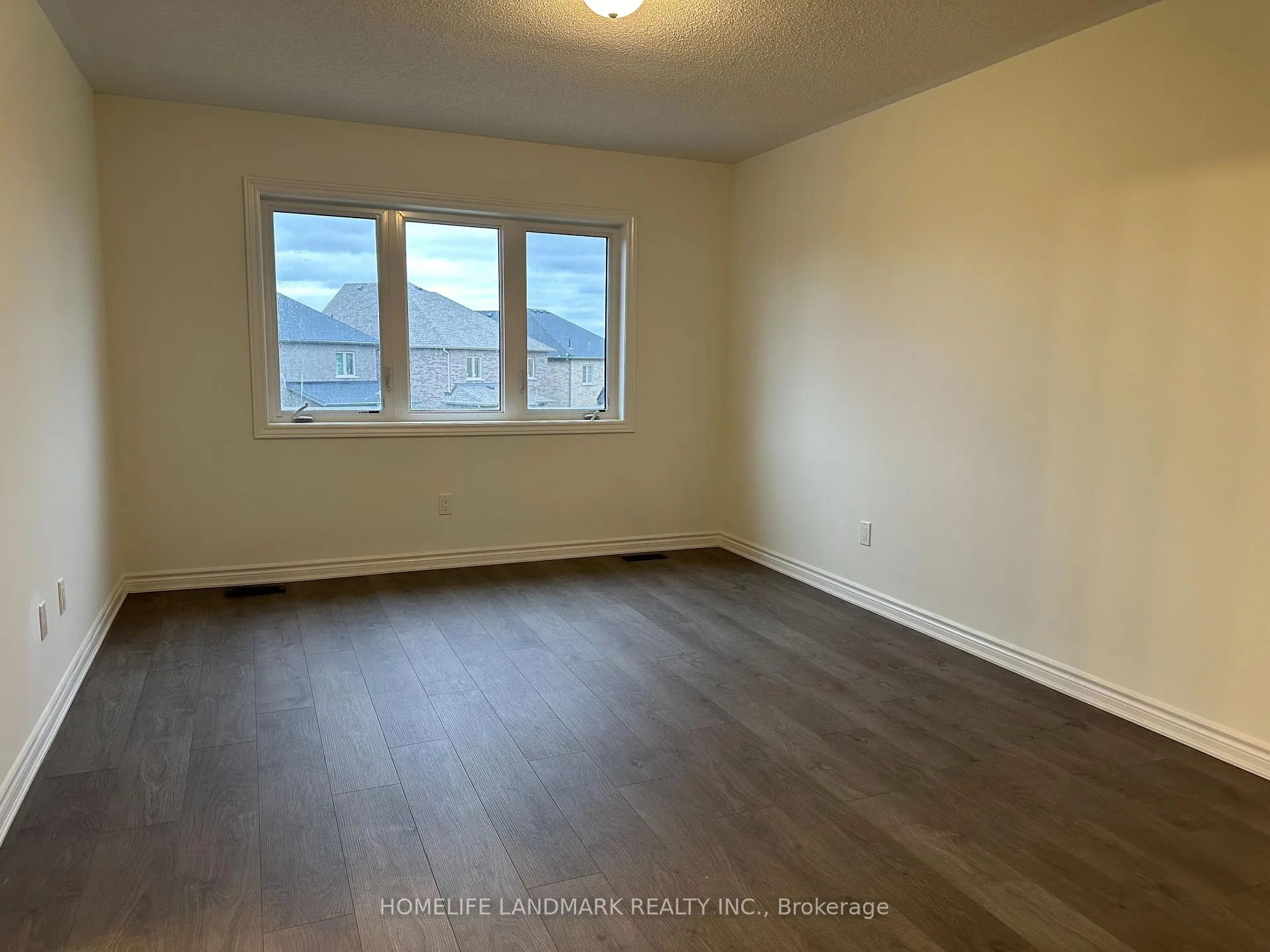 Photo 16 of 41 Sapphire Way, Thorold, Rolling Meadows — HOMEH