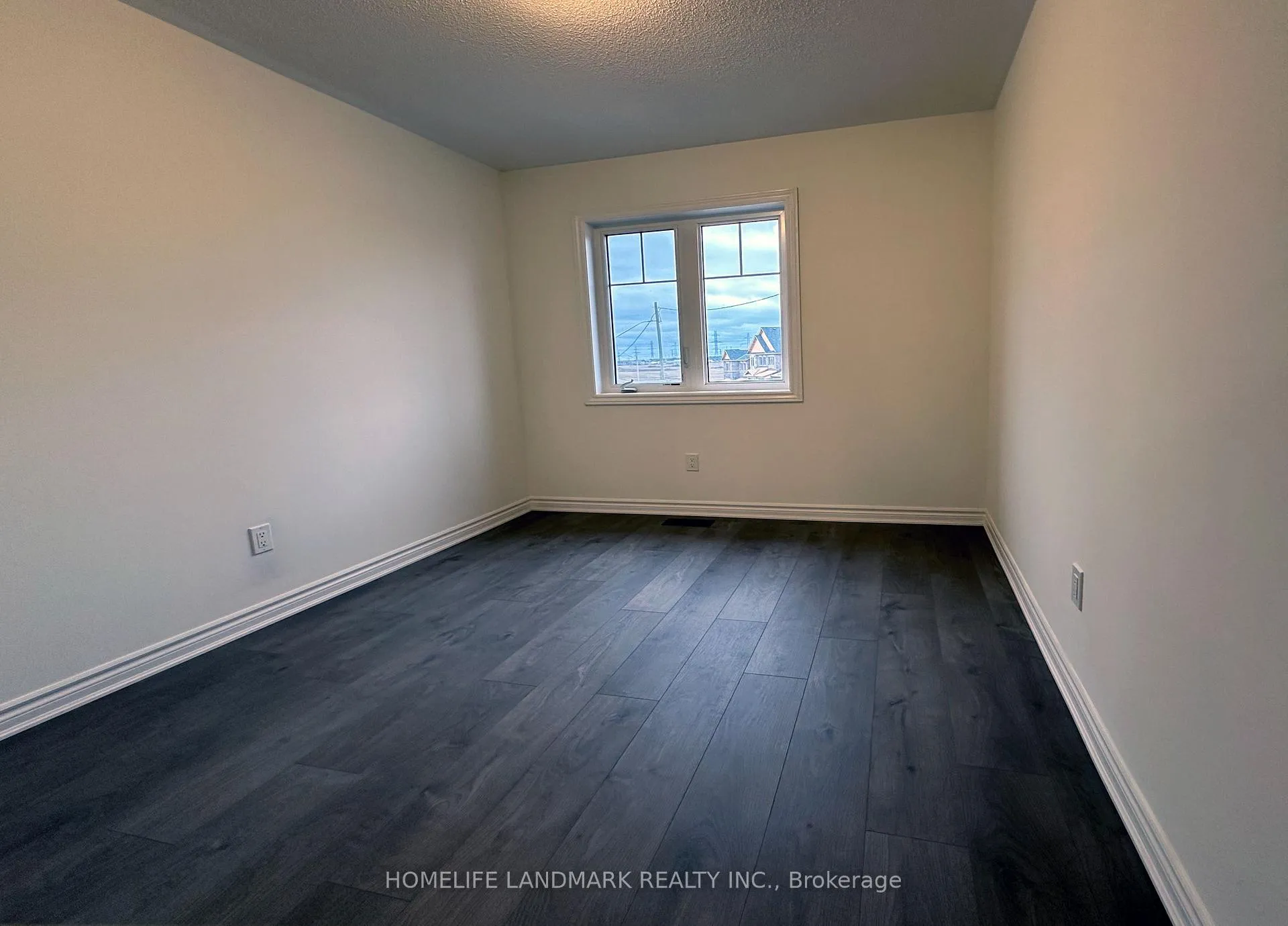 Photo 22 of 41 Sapphire Way, Thorold, Rolling Meadows — HOMEH