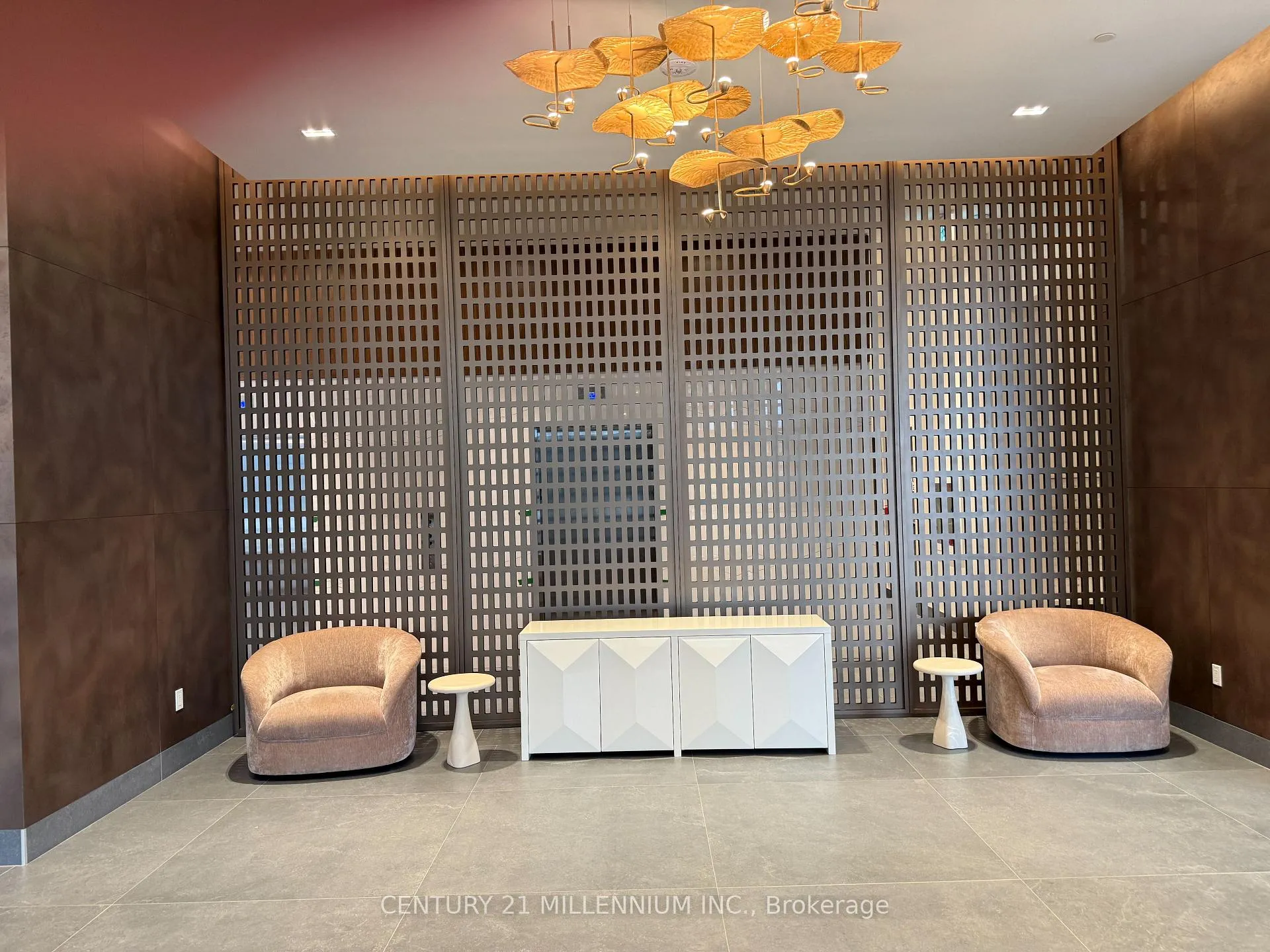 Photo 3 of Unit 2012, 27 Korda Gate, Vaughan, Vellore Village — HOMEH