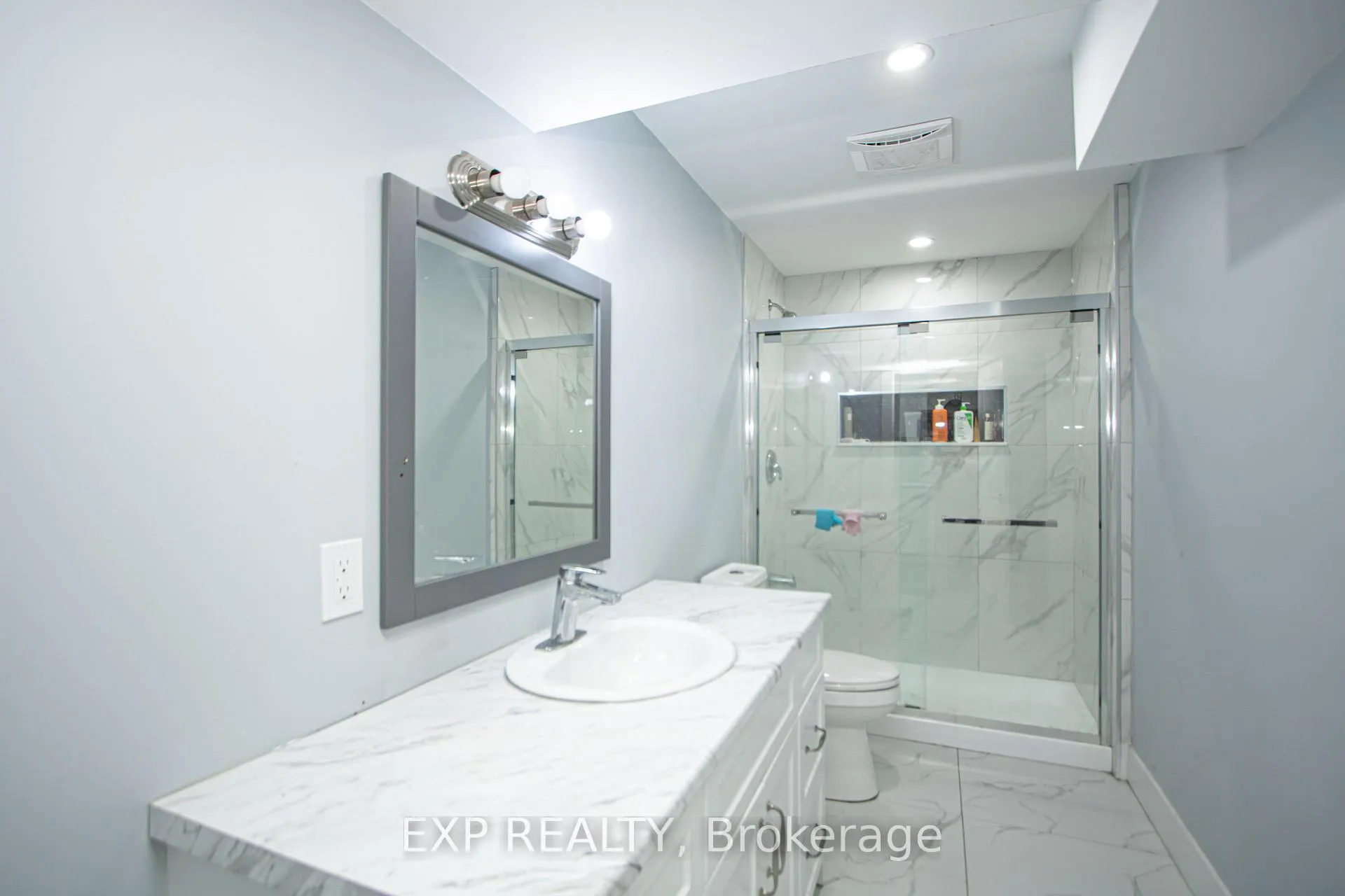 Photo 33 of 3291 Regiment Road, London, South V — HOMEH