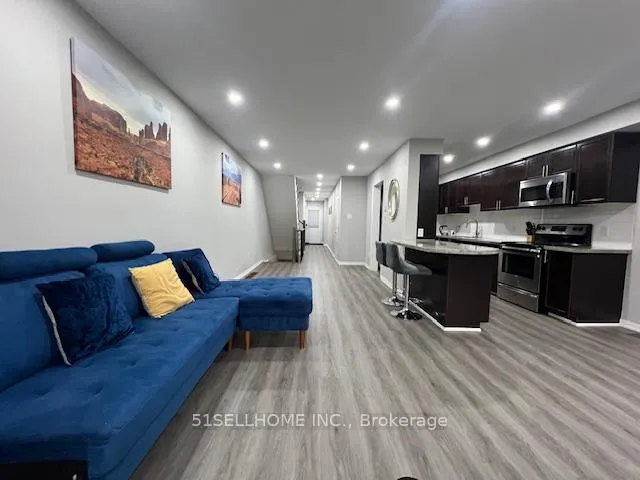Photo 37 of 17 Winn Place, Aurora, Bayview Northeast — HOMEH