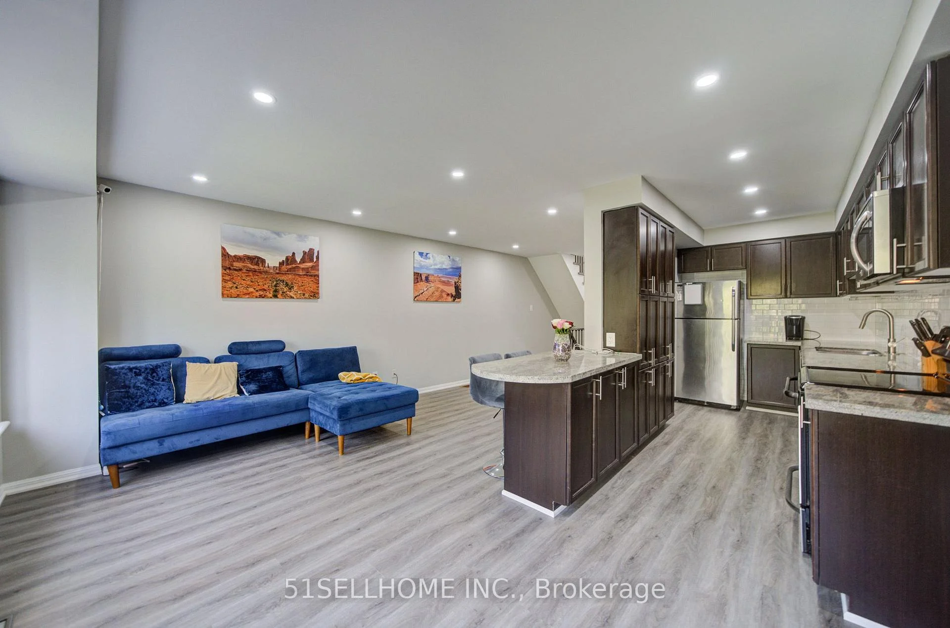 Photo 23 of 17 Winn Place, Aurora, Bayview Northeast — HOMEH