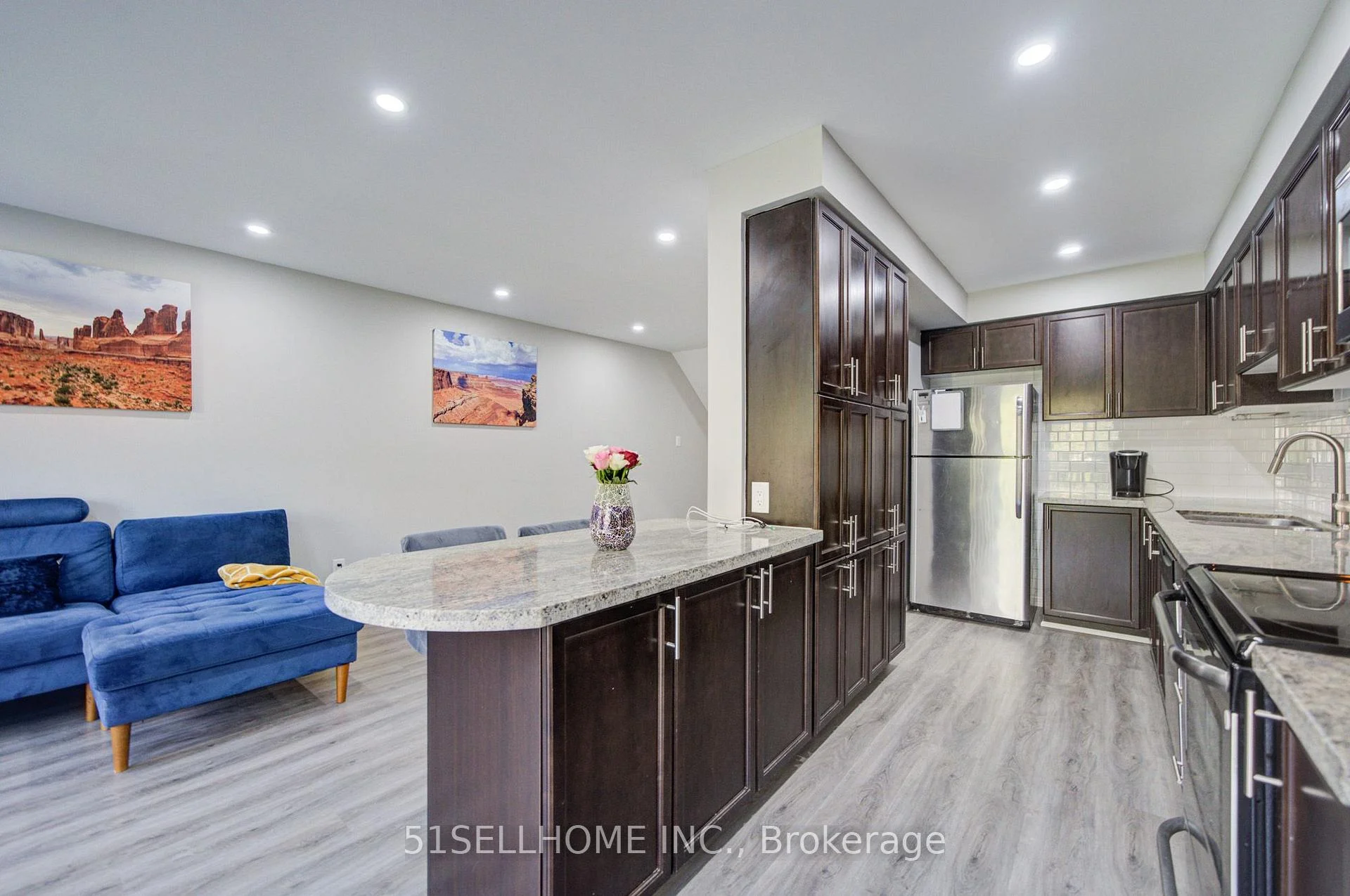 Photo 38 of 17 Winn Place, Aurora, Bayview Northeast — HOMEH
