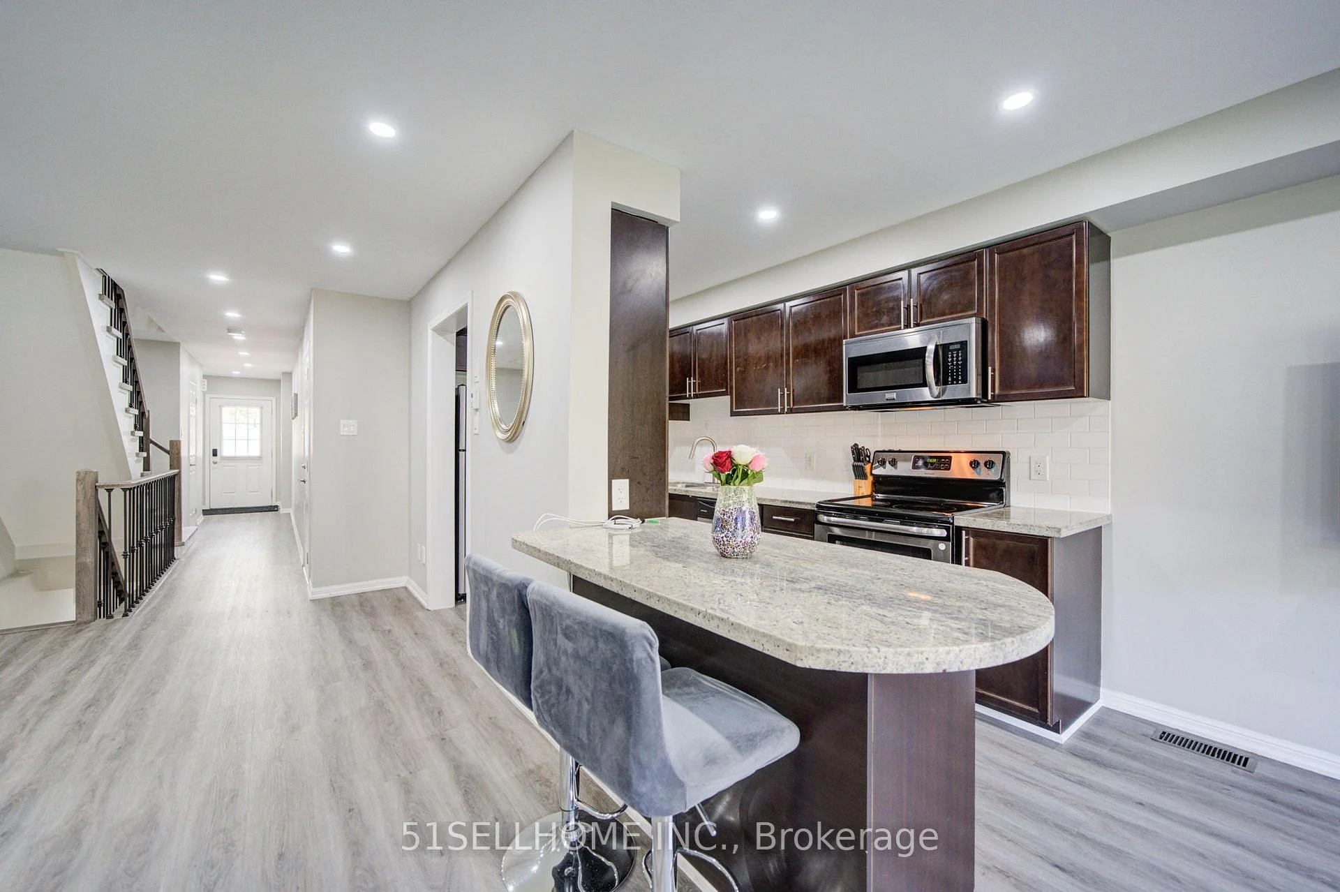 Photo 40 of 17 Winn Place, Aurora, Bayview Northeast — HOMEH