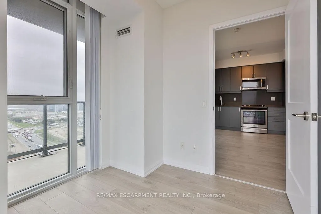 Photo 20 of Unit 2004, 7895 Jane Street, Vaughan, Concord — HOMEH