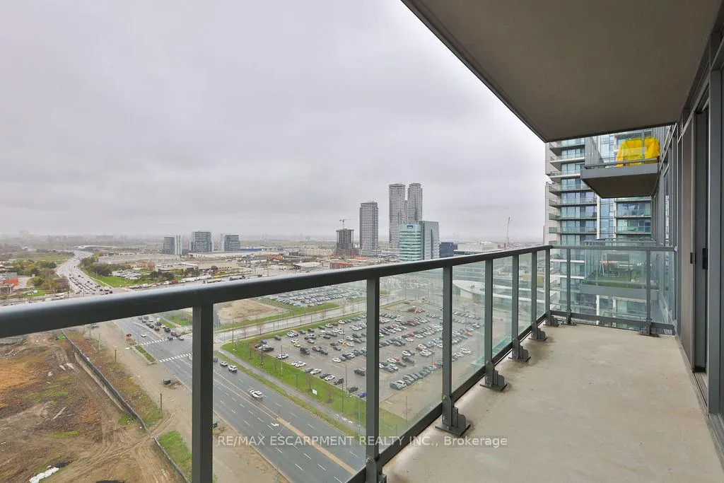 Photo 25 of Unit 2004, 7895 Jane Street, Vaughan, Concord — HOMEH